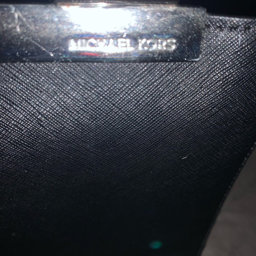 Michael Kors black purse - Picture 3 of 8